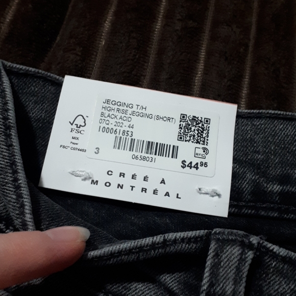 GARAGE S(3) Black Acid High Rise Jeggings (Short) - Picture 8 of 8